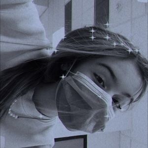 Meet your Posher, Sophia